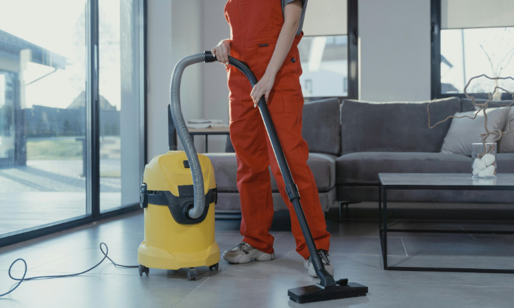 Tucson Office Cleaning: Best Practices for Desert Dust and Debris